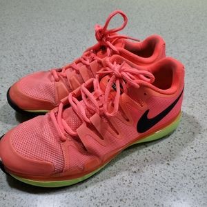 zoom fly running shoes